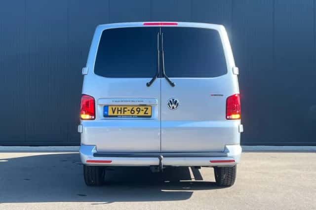 Volkswagen Transporter (2020) thumbnail 10