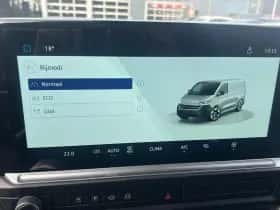 Volkswagen Transporter (2024) thumbnail 19