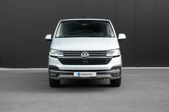 Volkswagen Transporter (2023) thumbnail 7