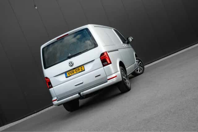 Volkswagen Transporter (2023) thumbnail 8