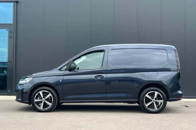 Volkswagen Caddy (2024) thumbnail 2