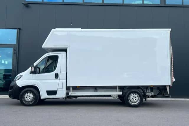 Peugeot Boxer (2021) thumbnail 2