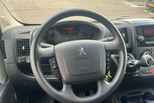Peugeot Boxer (2021) thumbnail 15
