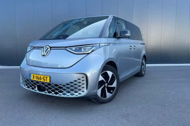 Volkswagen ID. Buzz (2022) thumbnail 1