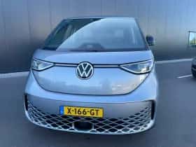 Volkswagen ID. Buzz (2022) thumbnail 3