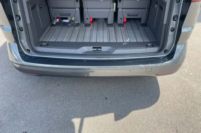 Volkswagen Multivan (2026) thumbnail 13