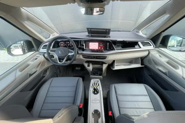 Volkswagen Multivan (2026) thumbnail 18