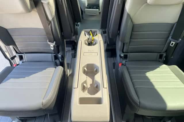 Volkswagen Multivan (2026) thumbnail 34