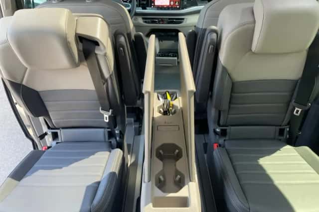 Volkswagen Multivan (2026) thumbnail 35