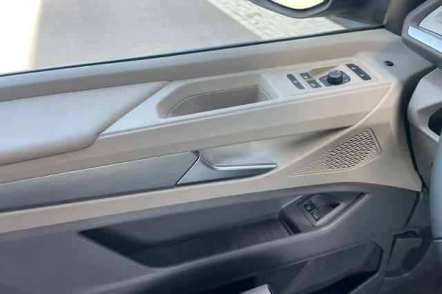 Volkswagen Multivan (2026) thumbnail 43