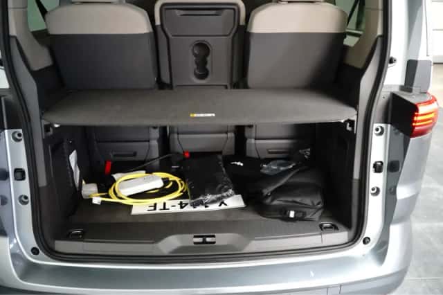 Volkswagen Multivan (2024) thumbnail 15