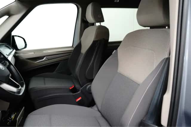 Volkswagen Multivan (2024) thumbnail 19