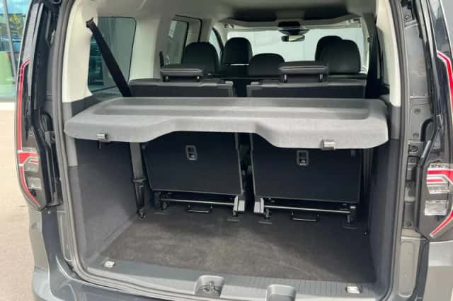 Volkswagen Caddy Maxi (2026) thumbnail 6