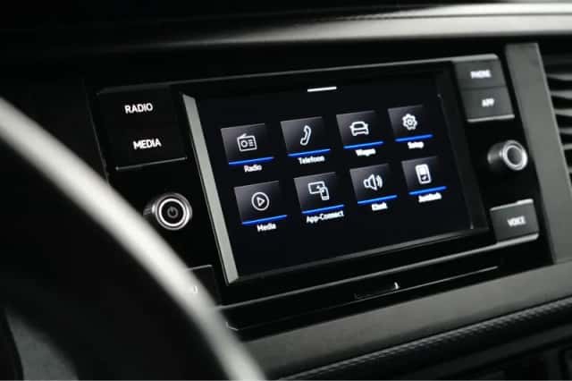 Volkswagen Transporter (2023) thumbnail 18
