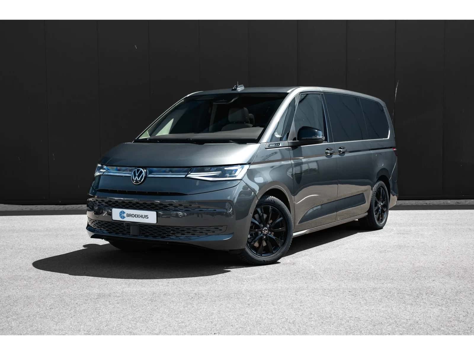Volkswagen Multivan (2026) — foto 1