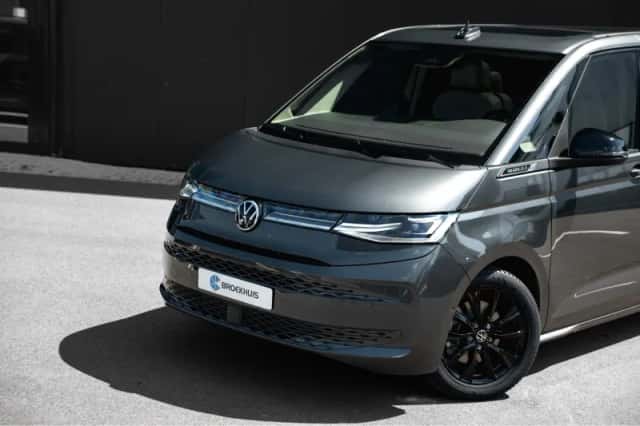 Volkswagen Multivan (2026) thumbnail 3