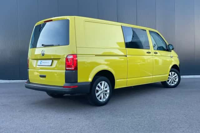 Volkswagen Transporter (2017) thumbnail 4