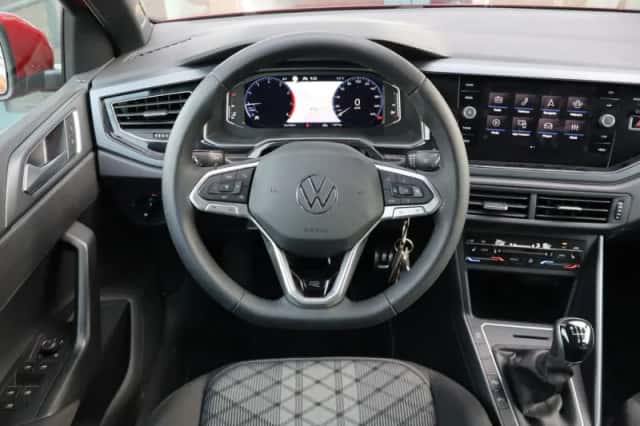 Volkswagen Polo (2025) thumbnail 5