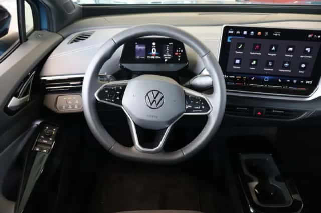 Volkswagen ID.4 (2026) thumbnail 5