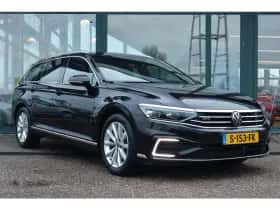Volkswagen Passat (2023) thumbnail 6