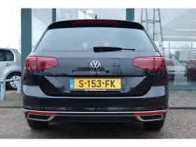 Volkswagen Passat (2023) thumbnail 8