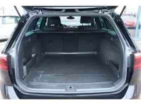 Volkswagen Passat (2023) thumbnail 9