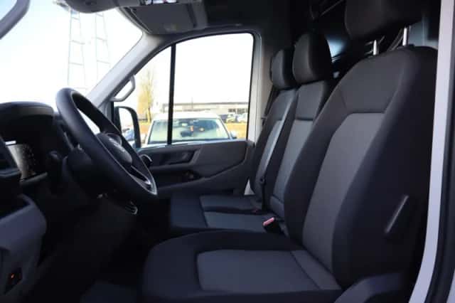 Volkswagen Crafter (2024) thumbnail 17