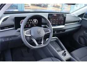 Volkswagen T-Roc (2026) thumbnail 4