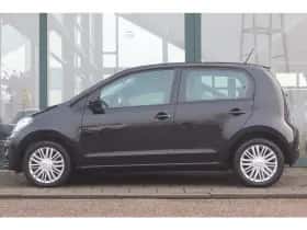 Volkswagen Up! (2022) thumbnail 2