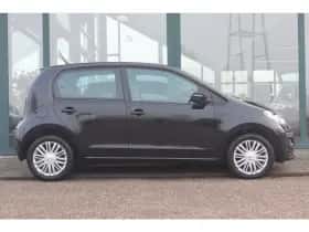 Volkswagen Up! (2022) thumbnail 8