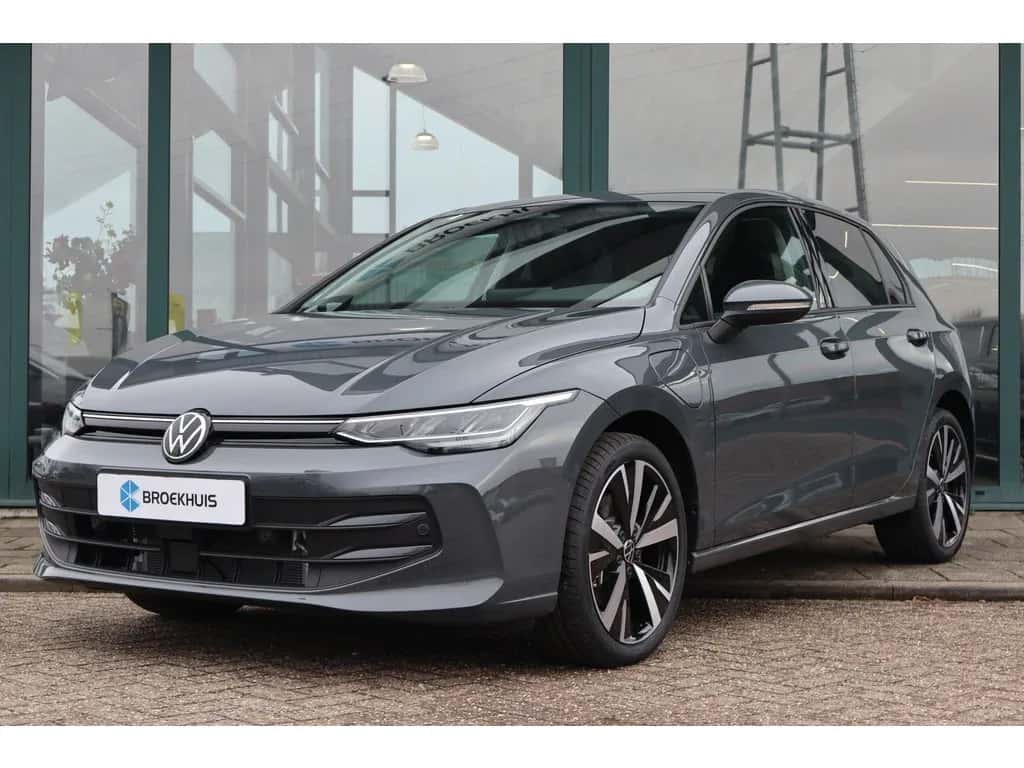 Volkswagen Golf (2026) — foto 1