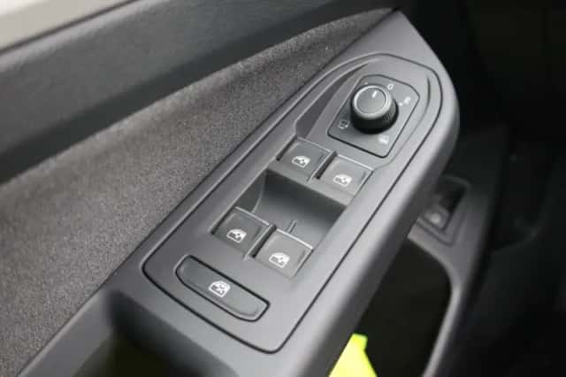 Volkswagen Golf (2026) thumbnail 14