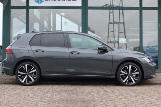 Volkswagen Golf (2026) thumbnail 8