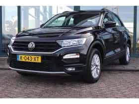 Volkswagen T-Roc (2021) thumbnail 1