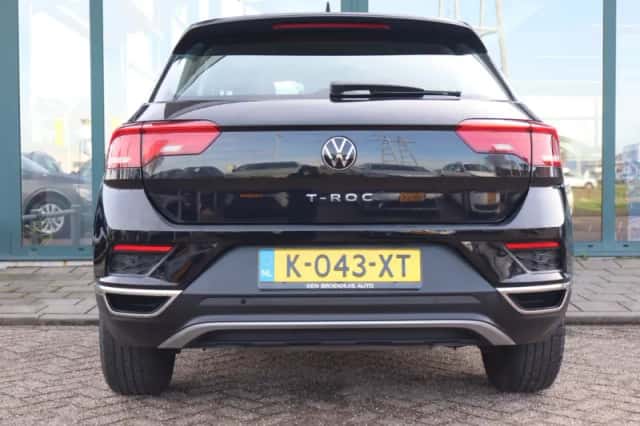 Volkswagen T-Roc (2021) thumbnail 28