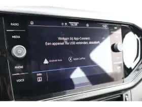 Volkswagen T-Cross (2023) thumbnail 16