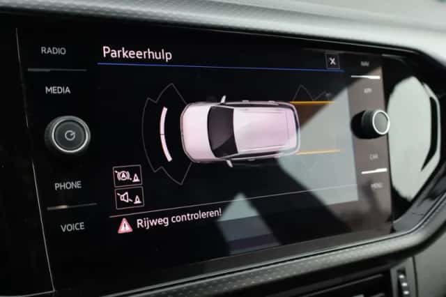 Volkswagen T-Cross (2023) thumbnail 18