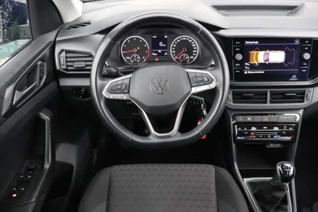 Volkswagen T-Cross (2023) thumbnail 5
