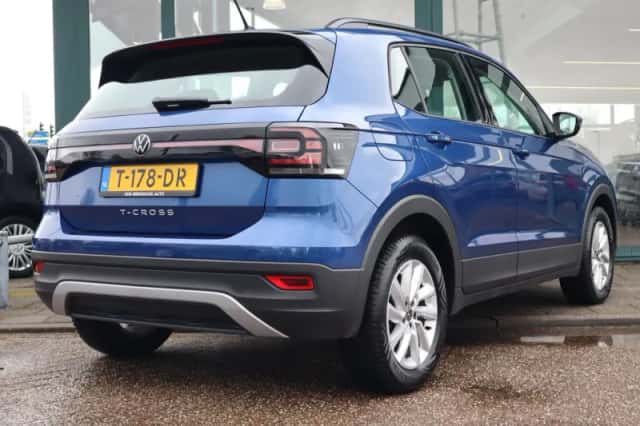 Volkswagen T-Cross (2023) thumbnail 8