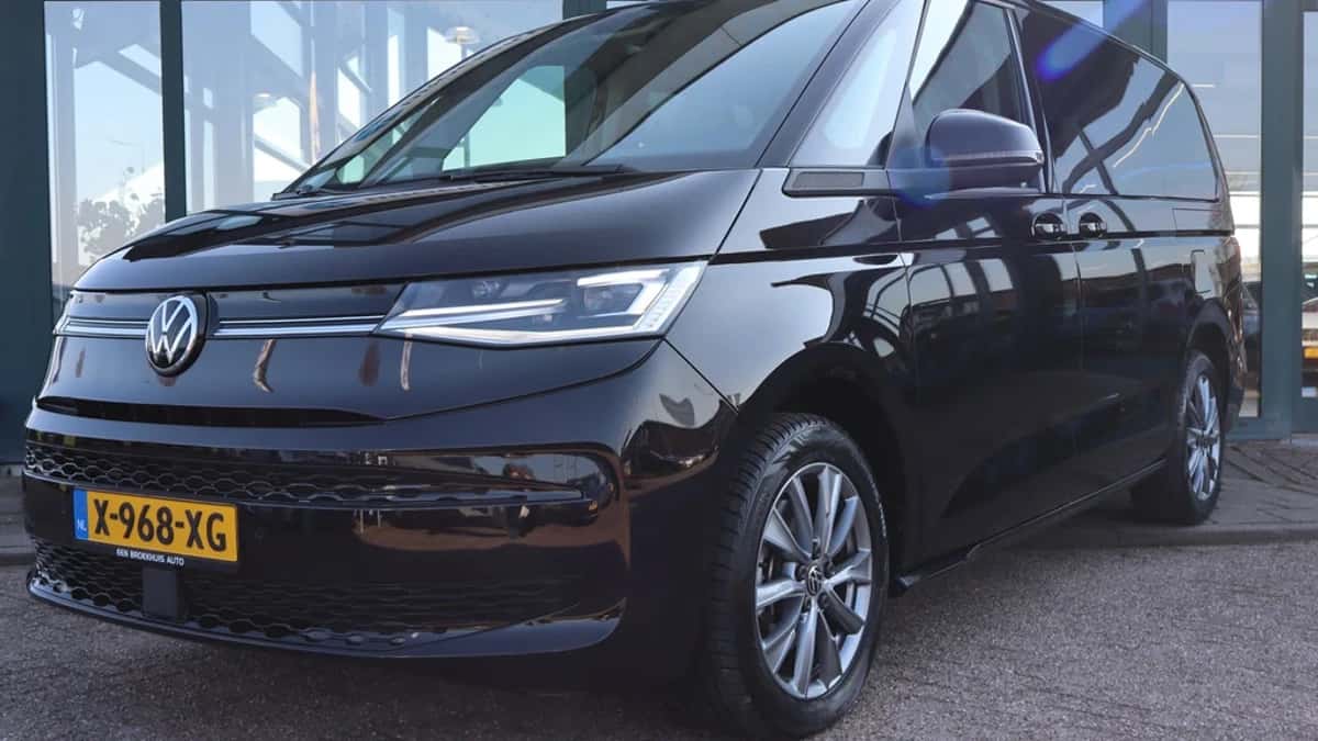 Volkswagen Multivan (2024) — foto 1