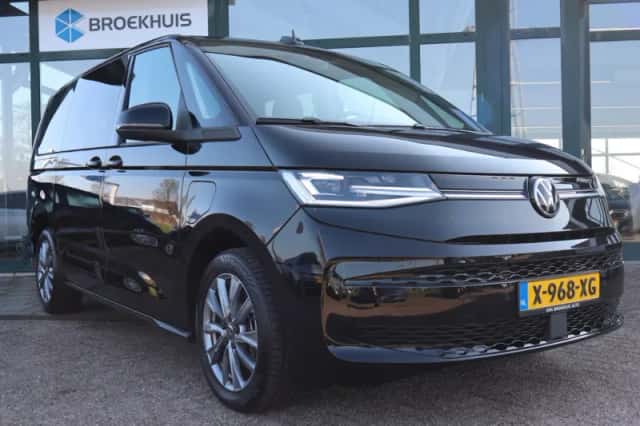 Volkswagen Multivan (2024) thumbnail 12