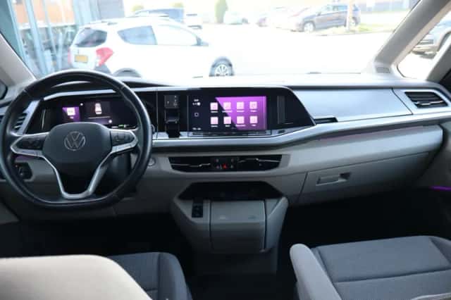 Volkswagen Multivan (2024) thumbnail 33