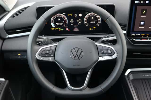 Volkswagen T-Roc (2026) thumbnail 6