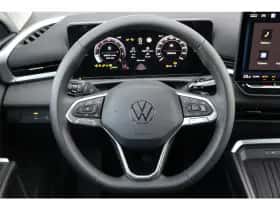 Volkswagen T-Roc (2026) thumbnail 6