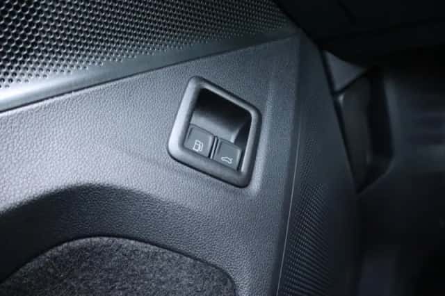 Volkswagen Tiguan (2026) thumbnail 24