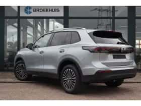 Volkswagen Tiguan (2026) thumbnail 3