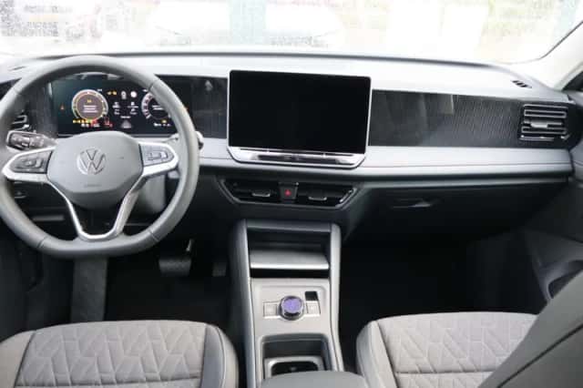 Volkswagen Tiguan (2026) thumbnail 23