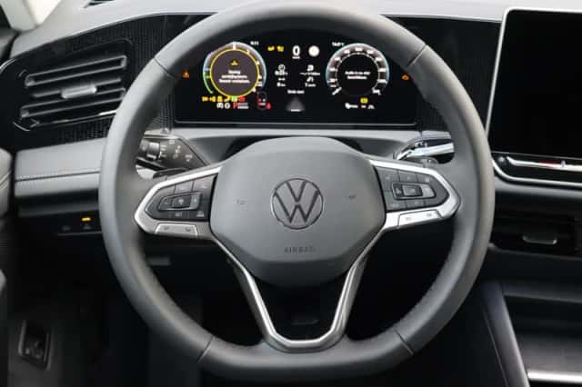 Volkswagen Tiguan (2026) thumbnail 6
