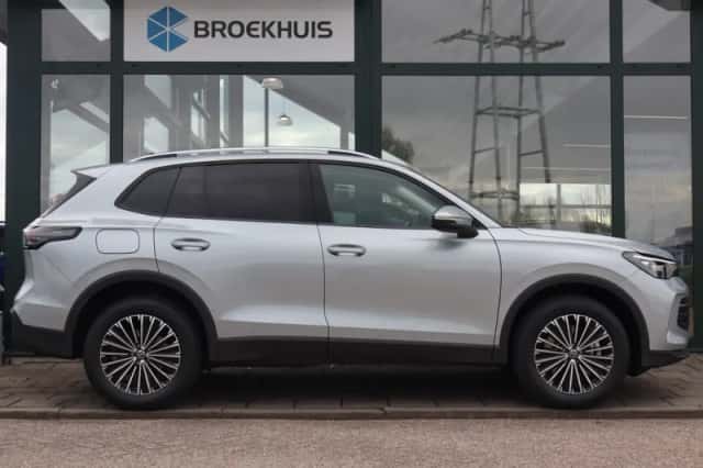 Volkswagen Tiguan (2026) thumbnail 8