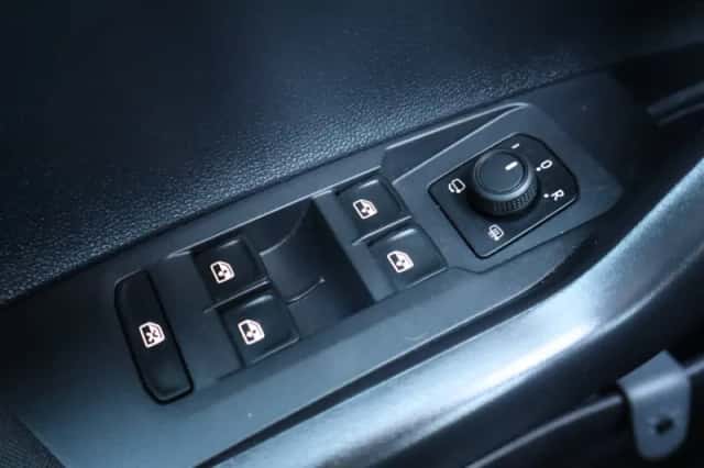 Volkswagen Polo (2022) thumbnail 13